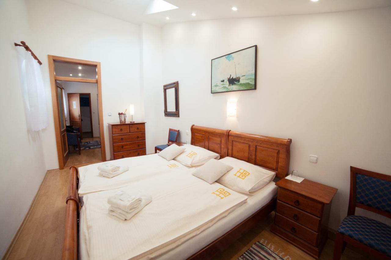Hotel Bristol Banska Stiavnica Exterior photo