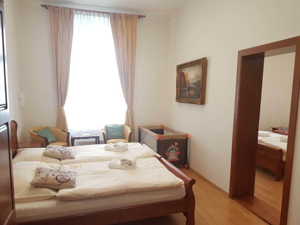 Hotel Bristol Banska Stiavnica Exterior photo